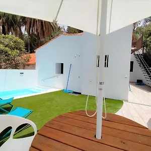 Villa Aura, La Sorrueda